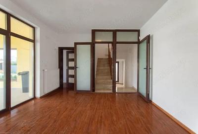 Casa/Vila cu 6 camere ideala rezidential/comerical Ciarda COMISION 0% - 3