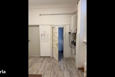 Apartament cu 3 camere semidecomandat în Romană - 3