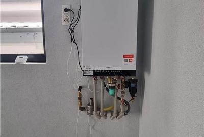 Casă cu 7 camere decomandat cu Teren 1145 Mp în Poroschia - 1