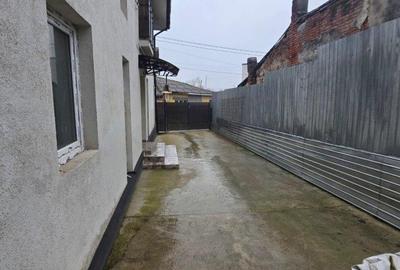 Casă individuală cu 4 camere cu Canalizare în Lacul Tei - 10