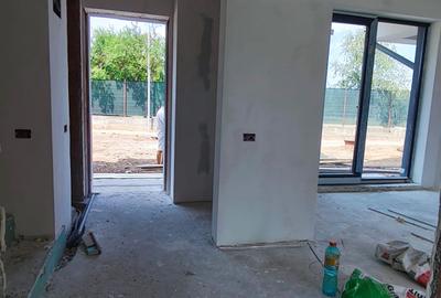 FARA COMISIOANE CASA 5-6 camere P+1+ M 3 bai incalzire pardoseala gata finisata - 17