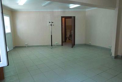 Spațiu comercial, de 74 mp, în Chișinau - 2