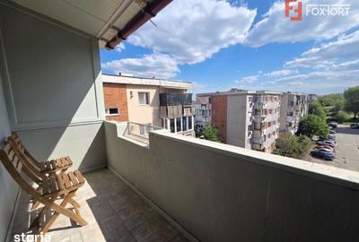 Apartament cu 3 camere decomandat în Micălaca