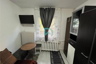 Camera Florilor, Brasov - 5