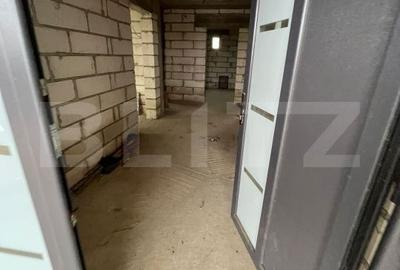 Casă cu 6 camere cu Teren 500 Mp în Dragomirești - 9