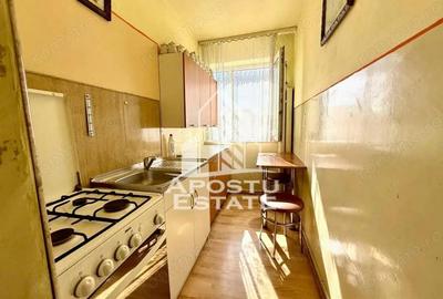 Apartament cu 3 camere, 2 balcoane, zona Iosefin Apartament cu 3 camere, 2 balcoane, zona Iosefin - 2
