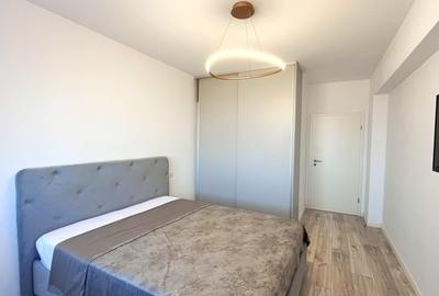 Apartament cu 2 camere semidecomandat, mobilat în Noua - 9