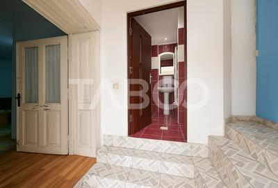 Casa de vanzare str Paltinului nr 28  Vasile Aaron teren liber 170 mp - 11