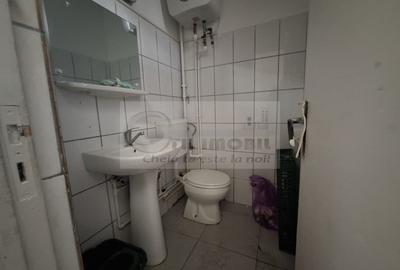 Spațiu comercial, de 21.079999923706 mp, în Cug - 6