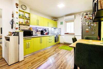 Girocului | 3 camere | Decomandat | Balcon | 2 băi | Centrală proprie - 9