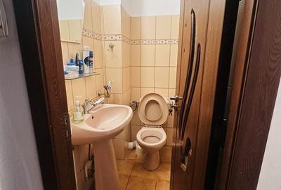Apartament cu 4 camere decomandat în Central - 6