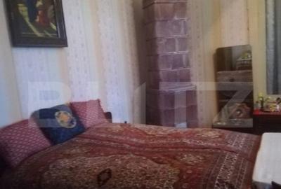 Casă cu 6 camere cu Teren 4300 Mp în Central