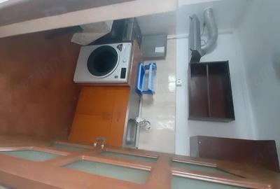 Garsonieră decomandată în Unirii Sud