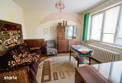 Apartament cu 2 camere decomandat în Est - 2