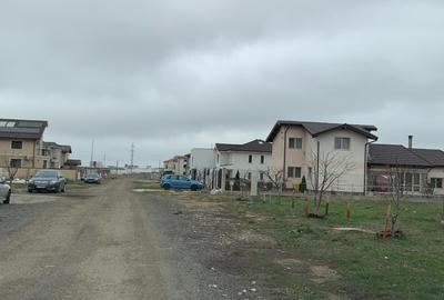 Teren Construcții intravilan de 1000 mp, în Km 5 - 3