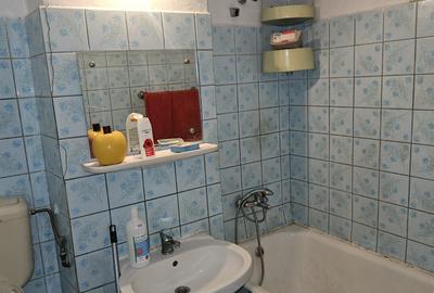 Apartament cu trei camere decomandat - 5