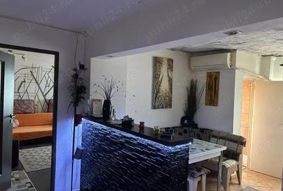 Apartament 3 camere Comuna 1 Decembrie - 4