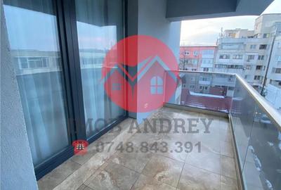 Apartament cu 3 camere decomandat în Pelican - 12