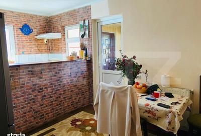 Casă cu 4 camere în Șcheia