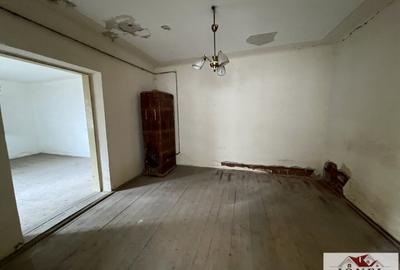 Casă individuală cu 3 camere cu Canalizare în Est - 5