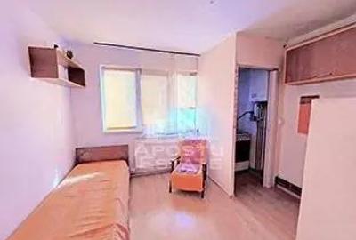 Garsoniera ,centrala proprie , Padurea Verde - 2