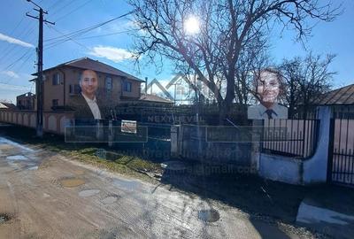 Casă cu 5 camere cu Canalizare în Central - 4