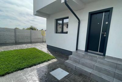 Duplex cu 4 camere cu Teren 250 Mp în Central - 2