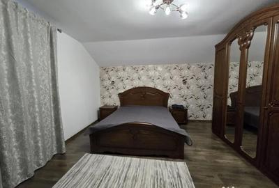 Casă cu 5 camere cu Teren 2200 Mp în Central - 6