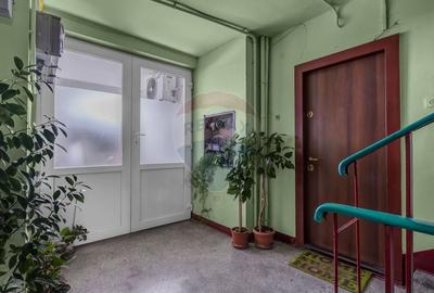 Apartament cu 2 camere decomandat în Romanilor - 13