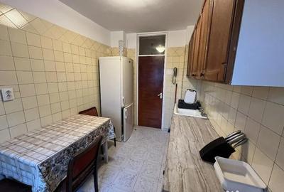 Apartament cu 2 camere decomandat în Tei - 12