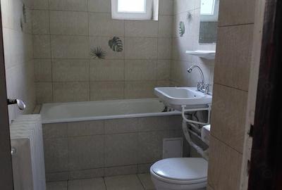 Apartament cu 2 camere decomandat în Calea București - 8