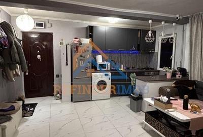 Apartament de vanzare cu 4 camere, zona Vitan - 2