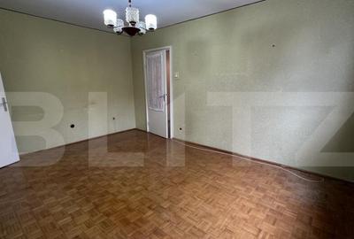 Apartament cu 2 camere, zona Rogerius - 2