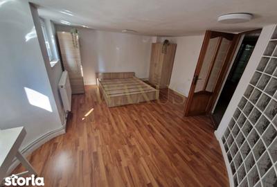 Apartament cu 2 camere decomandat în Sud - 1