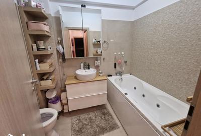 Apartament cu 3 camere în Central - 11