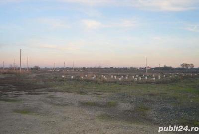 Teren de 43200 mp, în Central - 4