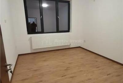 Casă cu 5 camere cu Canalizare în Dudești - 2