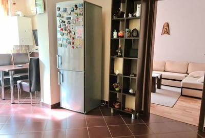 Apartament cu 3 camere decomandat în Central - 4