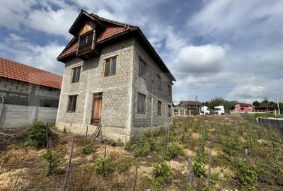 Teren de 1342 mp, în Filiași - 2