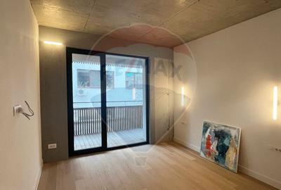 Apartament cu 4 camere semidecomandat în Dorobanți - 13