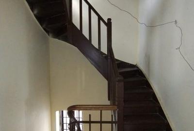 Casă în zona Rudului – Locuință + spații comerciale + teren - Ploiești - 16