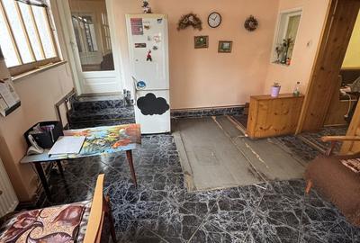 Casă cu 5 camere cu Teren 361 Mp în Central - 8