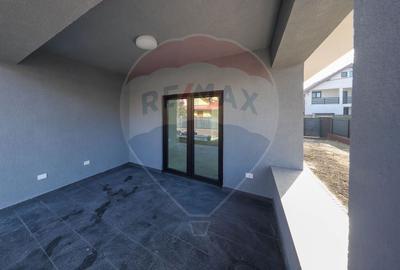 Casa 4 camere-594 mp teren,  construcție noua-Harman - 22