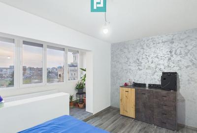 Apartament cu 2 camere decomandat în Micălaca - 2