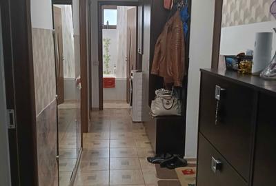 Apartament cu 3 camere decomandat în Alexandriei - 6