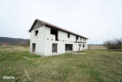 Casă cu 4 camere în Podu Oltului - 5