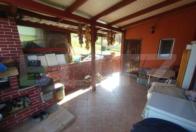 EXCLUSIVITATE! Casa cu 4 camere, 130 mp, 20 ari teren, zona - 9