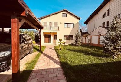 Casă cu 4 camere cu Canalizare în Central - 2