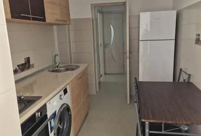 Inchiriez apartament 2 camere - 3