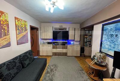 Apartament 3 camere de vanzare, 75 mp, zona Dacia - 2